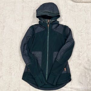 Lululemon size 4 coat